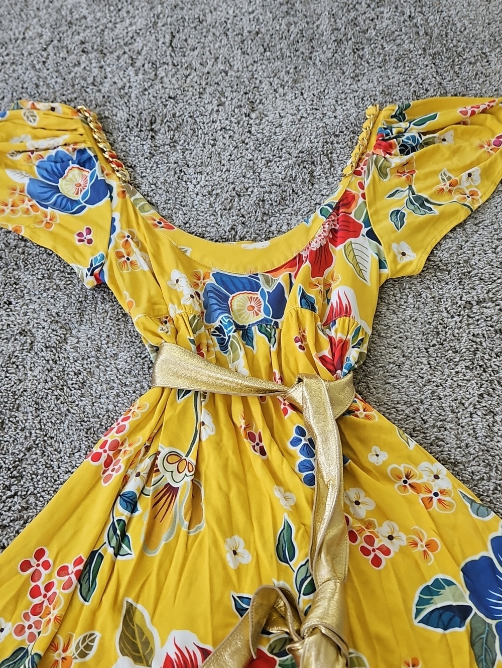 Dolce & Gabbana Yellow Floral Dress with Gold Belt 40/S - Picture 4 of 11